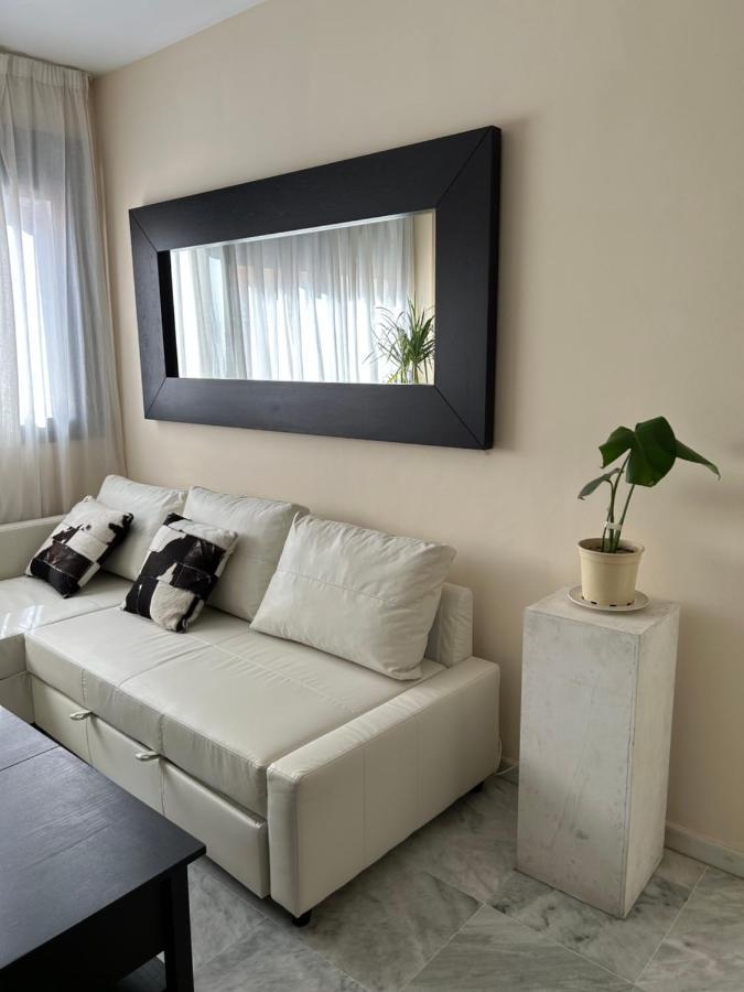 Atico Triana Con Piscina Privada Sevilha Exterior foto